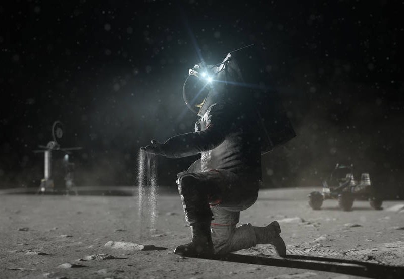 Astronaut on the Moon